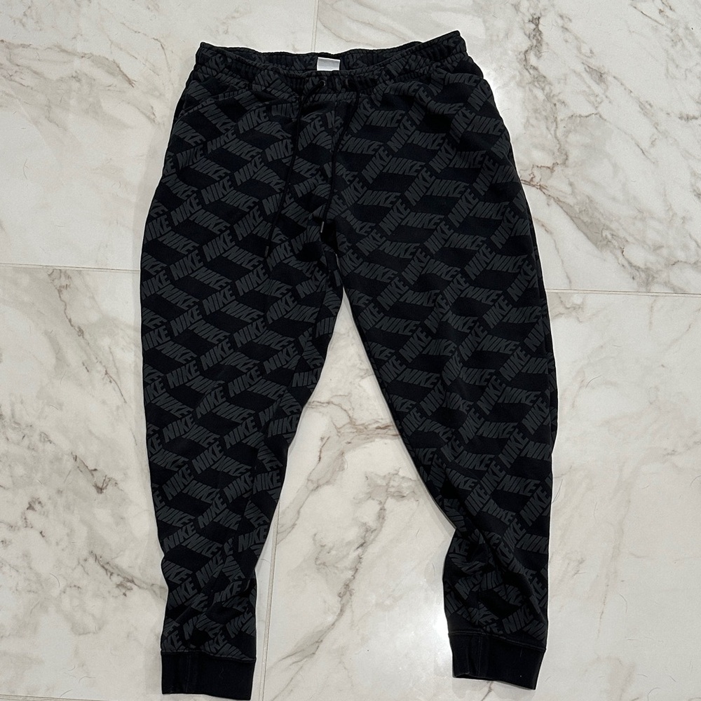 Nike Sweatpants